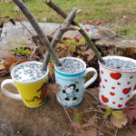 DIY – Vogelfutter in Tassen zum Aufhängen