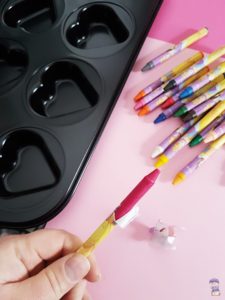 DIY Herzen aus Wachsstiften Upcycling Grußkarten Valentinstag Muttertag 02