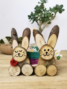 Osterhase aus Baumscheiben DIY 06