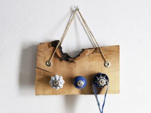 Schlüsselbrett aus Holz Upcycling DIY 12