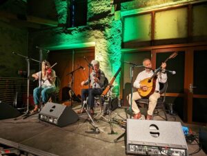 Maurice Lennon Trio 04